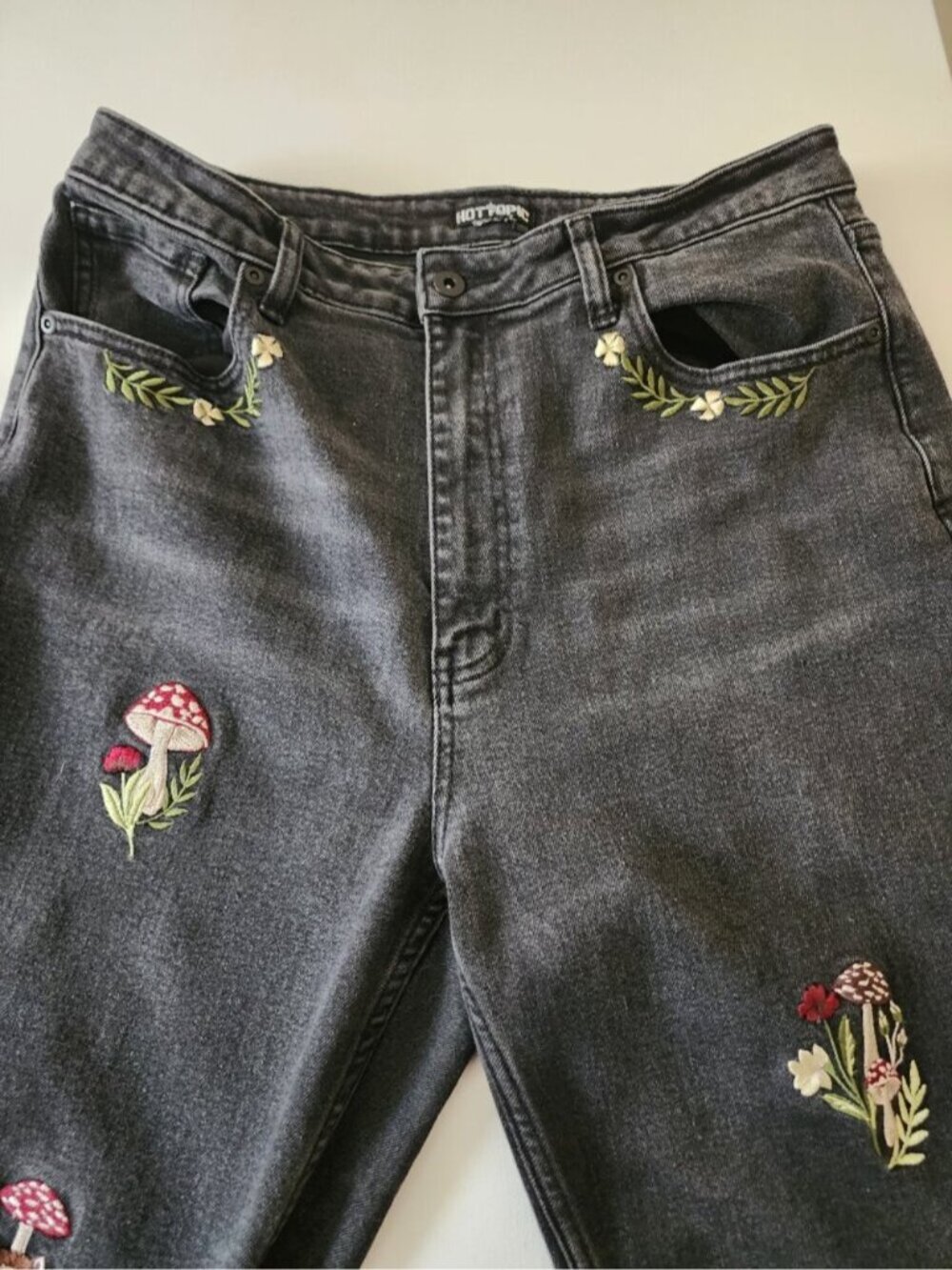 Hot Topic Mushroom Forest Creature Embroidered High Rise Mom Jeans - Picture 7 of 10